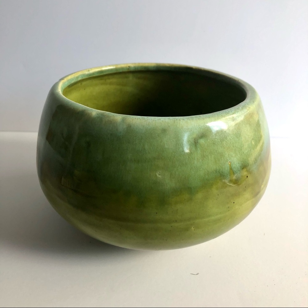 Vintage MCM California Pottery Green Drip Glaze Round Planter Bowl Flower Pot